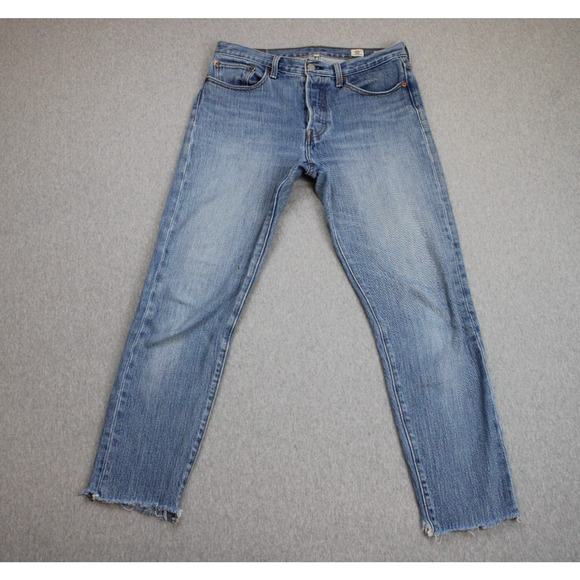 Levi's Jeans Women's Size 30 Blue Tapered White Oak Denim Button Fly Frayed Hem - Picture 1 of 11